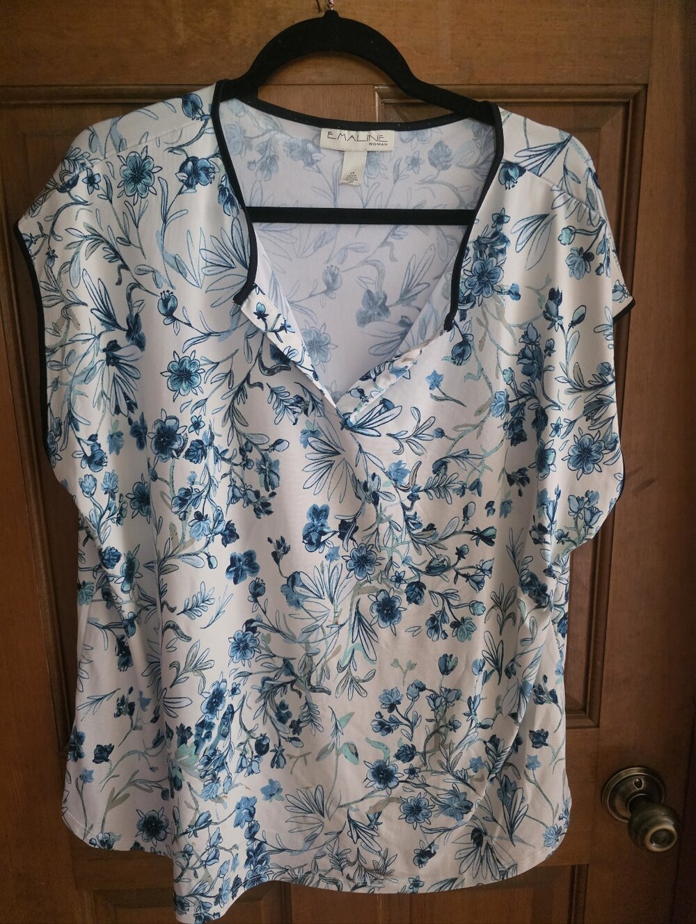 White & Blue Floral V-Neck Blouse